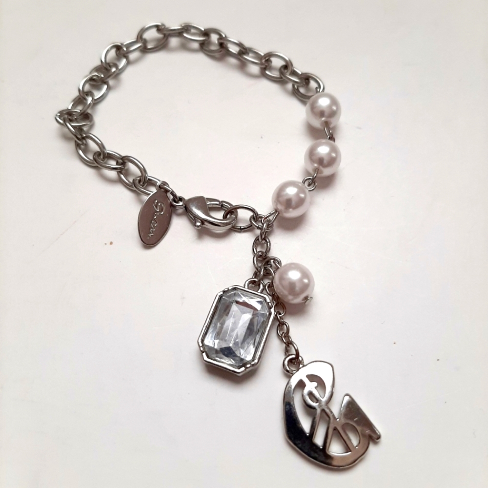 Guess Charm Bracelet